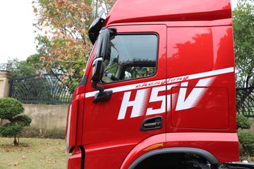 ������������H5V ������ 7L���� 380���� 4X2 ��ʿ��10�� 6.8�ײ�դʽ�ػ���ͼƬ