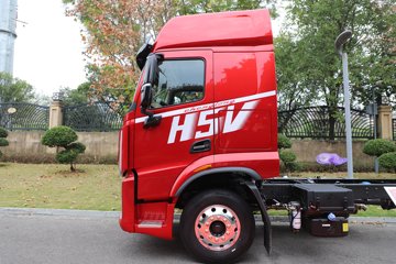 ������������H5V ������ 7L���� 380���� 4X2 ��ʿ��10�� 6.8�ײ�դʽ�ػ���ͼƬ