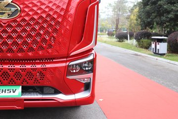 ������������H5V ������ 7L���� 380���� 4X2 ��ʿ��10�� 6.8�ײ�դʽ�ػ���ͼƬ