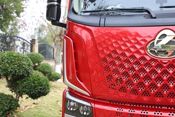 ������������H5V ������ 7L���� 380���� 4X2 ��ʿ��10�� 6.8�ײ�դʽ�ػ���ͼƬ