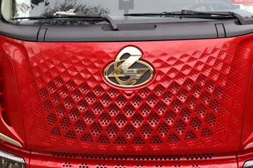 ������������H5V ������ 7L���� 380���� 4X2 ��ʿ��10�� 6.8�ײ�դʽ�ػ���ͼƬ