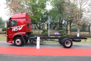 ������������H5V ������ 7L���� 380���� 4X2 ��ʿ��10�� 6.8�ײ�դʽ�ػ���ͼƬ