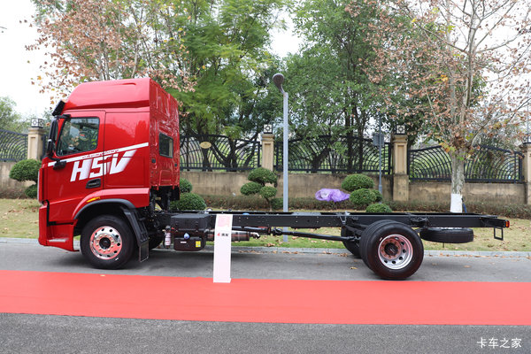 优惠0.2万 重庆市乘龙H5V载货车系列超值促销