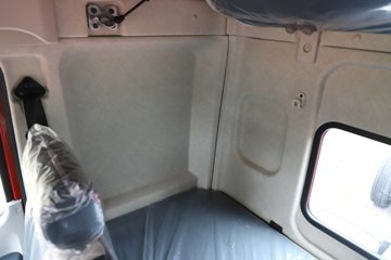 ������������H5V ������ 7L���� 380���� 4X2 ��ʿ��10�� 6.8�ײ�դʽ�ػ���ͼƬ