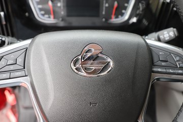 ������������H5V ������ 7L���� 380���� 4X2 ��ʿ��10�� 6.8�ײ�դʽ�ػ���ͼƬ