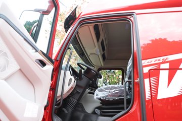 ������������H5V ������ 7L���� 380���� 4X2 ��ʿ��10�� 6.8�ײ�դʽ�ػ���ͼƬ