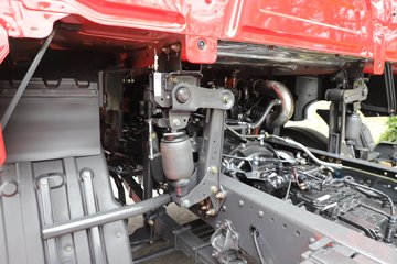 ������������H5V ������ 7L���� 380���� 4X2 ��ʿ��10�� 6.8�ײ�դʽ�ػ���ͼƬ