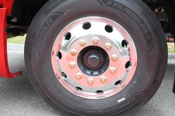 ������������H5V ������ 7L���� 380���� 4X2 ��ʿ��10�� 6.8�ײ�դʽ�ػ���ͼƬ