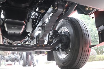 ������������H5V ������ 7L���� 380���� 4X2 ��ʿ��10�� 6.8�ײ�դʽ�ػ���ͼƬ