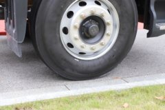 东风柳汽乘龙H7pro 6.9L柴油 350马力 6X2 法士特9档 AMT自动档 9.47米仓栅式载货车