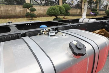 ������������H7pro 6.9L���� 350���� 6X2 ��ʿ��9�� AMT�Զ��� 9.47�ײ�դʽ�ػ���ͼƬ