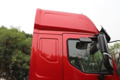 东风柳汽乘龙H5 4.6L柴油 260马力 4X2 法士特8档 6.8米仓栅式载货车