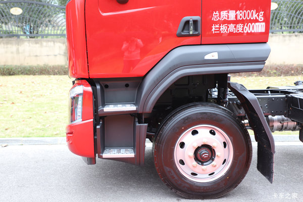 购乘龙H5载货车 享高达0.3万优惠