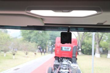 ������������H5 4.6L���� 260���� 4X2 ��ʿ��8�� 6.8�ײ�դʽ�ػ���ͼƬ