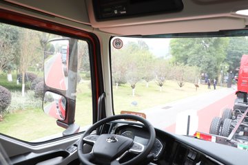 ������������H5 4.6L���� 260���� 4X2 ��ʿ��8�� 6.8�ײ�դʽ�ػ���ͼƬ