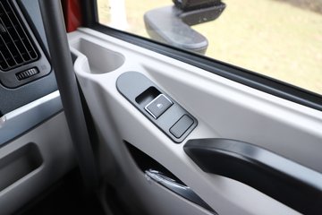 ������������H5 4.6L���� 260���� 4X2 ��ʿ��8�� 6.8�ײ�դʽ�ػ���ͼƬ