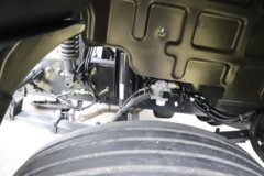 东风柳汽乘龙H5 4.6L柴油 260马力 4X2 法士特8档 6.8米仓栅式载货车