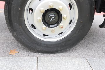 ������������H5 4.6L���� 260���� 4X2 ��ʿ��8�� 6.8�ײ�դʽ�ػ���ͼƬ