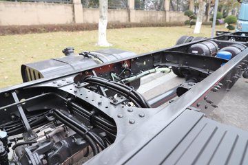 ������������H5 4.6L���� 260���� 4X2 ��ʿ��8�� 6.8�ײ�դʽ�ػ���ͼƬ