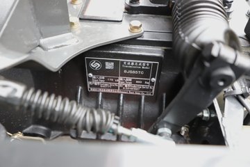 ������������H5 4.6L���� 260���� 4X2 ��ʿ��8�� 6.8�ײ�դʽ�ػ���ͼƬ