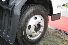 东风柳汽乘龙翼威2 4.165米单排纯电动厢式轻卡 中创新航133.95kWh