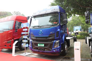 东风柳汽乘龙H5 6.8米纯电动栏板载货车 宁德时代246.67kWh