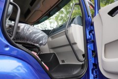 东风柳汽乘龙H5 4X2 9.8米纯电动厢式载货车 宁德时代310.66kWh