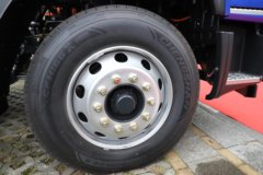 东风柳汽乘龙H5 4X2 9.8米纯电动厢式载货车 宁德时代310.66kWh