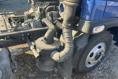 飞碟奥驰V6 2.5L柴油 155马力 8档 4.15米单排仓栅式轻卡 飞碟奥驰V6 2.5L柴油 155马力 8档 4.15米单排仓栅式轻卡