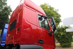 东风柳汽乘龙 翼威5 4X2 9.8米纯电动厢式载货车 宁德时代400.6kWh