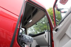 东风柳汽乘龙 翼威5 4X2 9.8米纯电动厢式载货车 宁德时代400.6kWh