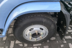 蓝擎·悦EH Pro 4.15米单排纯电动仓栅式轻卡 弗迪156kWh