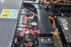 蓝擎·悦EH Pro 4.15米单排纯电动仓栅式轻卡 弗迪156kWh