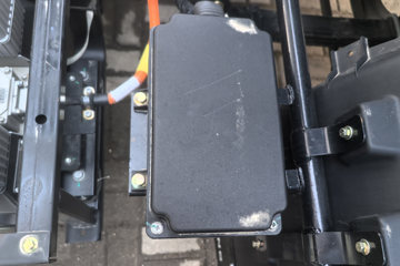 ���桤��EH Pro 4.15�׵��Ŵ��綯��դʽ�Ῠ ����156kWhͼƬ