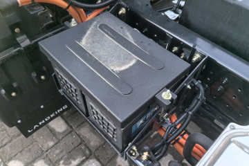 ���桤��EH Pro 4.15�׵��Ŵ��綯��դʽ�Ῠ ����156kWhͼƬ