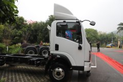 东风柳汽乘龙 翼威2 4.2米单排纯电动仓栅式轻卡 宁德时代165.16kWh