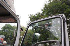 东风柳汽乘龙 翼威2 4.2米单排纯电动仓栅式轻卡 宁德时代165.16kWh