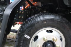 东风柳汽乘龙 翼威2 4.2米单排纯电动仓栅式轻卡 宁德时代165.16kWh