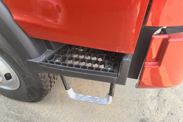 ���������ȷ�M3 2.5L���� 180���� ��ʿ��12�� 4.15�׵��Ų�դʽ�ῨͼƬ