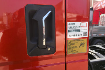 ���������ȷ�M3 2.5L���� 180���� ��ʿ��12�� 4.15�׵��Ų�դʽ�ῨͼƬ