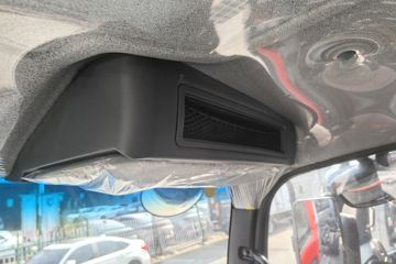 ���������ȷ�M3 2.5L���� 180���� ��ʿ��12�� 4.15�׵��Ų�դʽ�ῨͼƬ