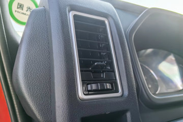 ���������ȷ�M3 2.5L���� 180���� ��ʿ��12�� 4.15�׵��Ų�դʽ�ῨͼƬ