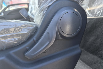 ���������ȷ�M3 2.5L���� 180���� ��ʿ��12�� 4.15�׵��Ų�դʽ�ῨͼƬ