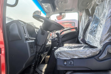 ���������ȷ�M3 2.5L���� 180���� ��ʿ��12�� 4.15�׵��Ų�դʽ�ῨͼƬ