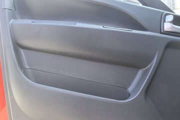 ���������ȷ�M3 2.5L���� 180���� ��ʿ��12�� 4.15�׵��Ų�դʽ�ῨͼƬ