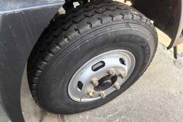 ���������ȷ�M3 2.5L���� 180���� ��ʿ��12�� 4.15�׵��Ų�դʽ�ῨͼƬ