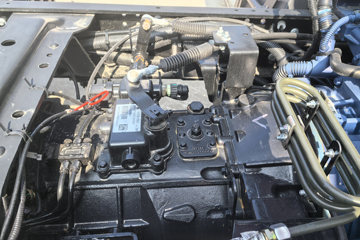 ���������ȷ�M3 2.5L���� 180���� ��ʿ��12�� 4.15�׵��Ų�դʽ�ῨͼƬ