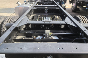 ���������ȷ�M3 2.5L���� 180���� ��ʿ��12�� 4.15�׵��Ų�դʽ�ῨͼƬ