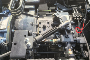 ���������ȷ�M3 2.5L���� 180���� ��ʿ��12�� 4.15�׵��Ų�դʽ�ῨͼƬ