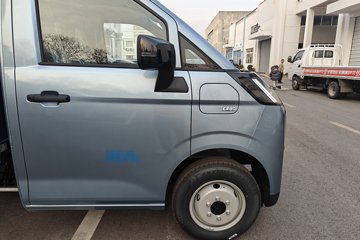 Զ������F3E 2025���ǻ۰� Һɲ 3.82�׵��Ŵ��綯��ʽ΢�� ����65kWhͼƬ